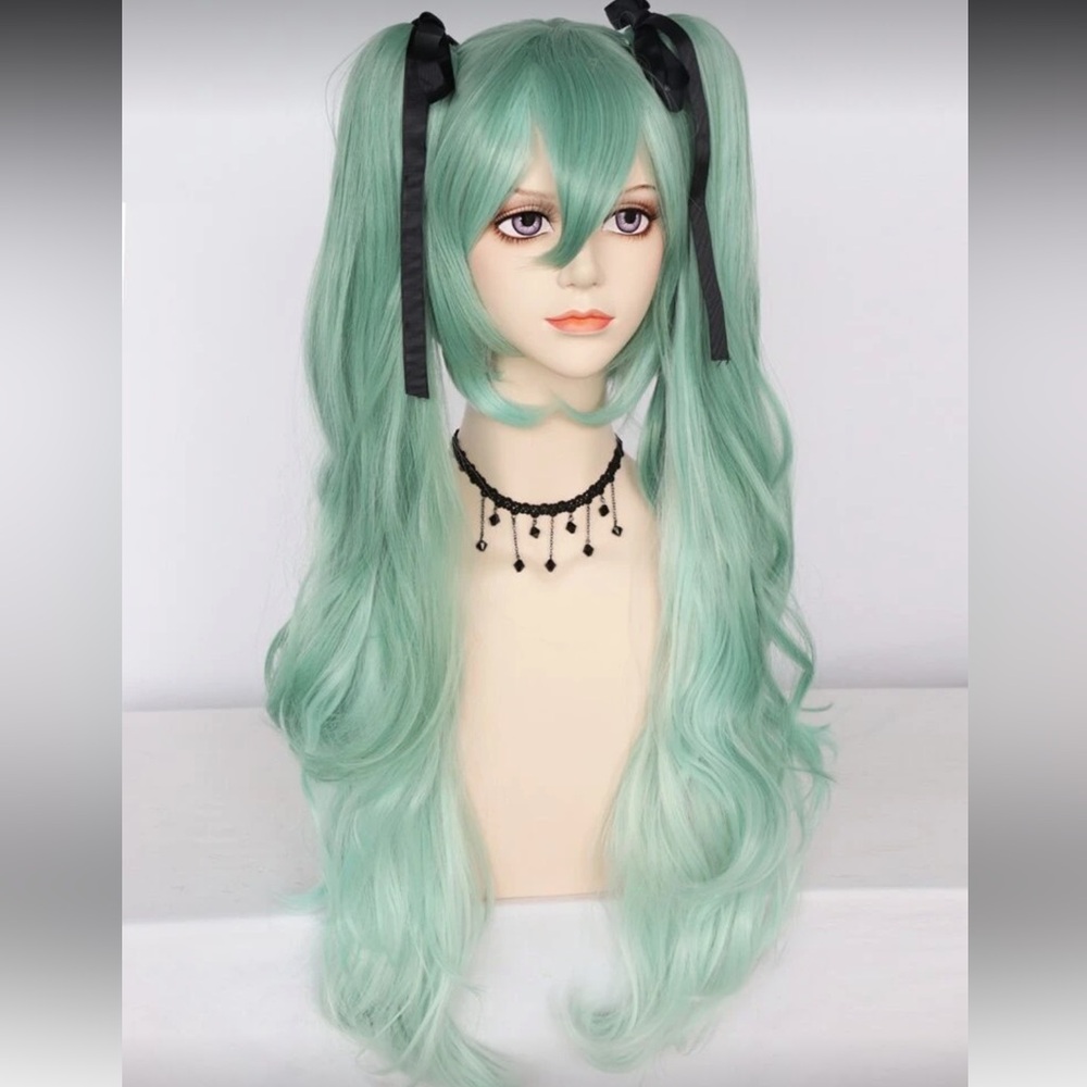 Pastel Green Long Wavy Cosplay Wig